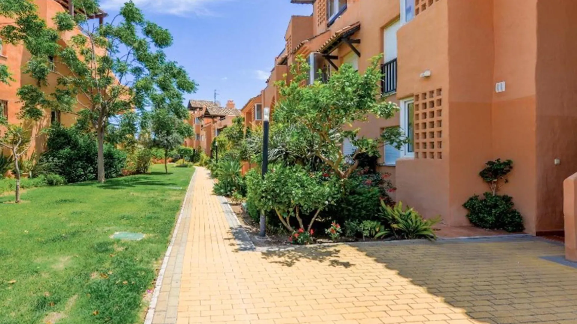 Casares Del Sol 2426 Penthouse With Seaviews Apartman
